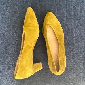 Madewell Etta Suede Pumps | Color: Green/Yellow size 8